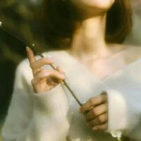 【失眠症】粉底是用来遮蔽皮肤的瑕疵,微笑是用来掩饰心灵的伤口