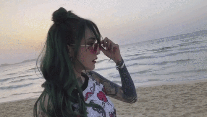 入口的冰块儿