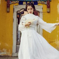 我乘着风追去你到过的地方