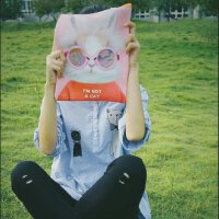 因为我不知道下一辈子还是否能遇见你…