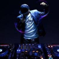 //music.jsbaidu.com/9kuimg/taoge/20160509/a5cd4a975c908ba5.jpg