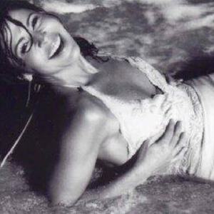 Maria Conchita Alonso寫真圖片