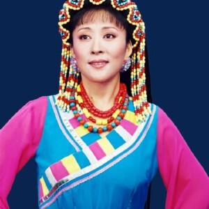 宗庸卓玛写真图片