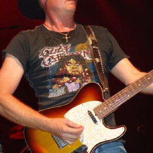 Kevin Fowler寫真圖片
