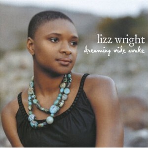 Lizz Wright寫真圖片
