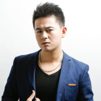 王新什图集