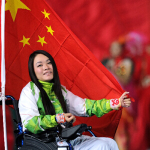 董明写真图片
