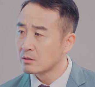 爱上我的女总裁电视剧全集免费观看